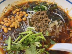 -蓉李记成都名小吃(武汉菱角湖万达店)