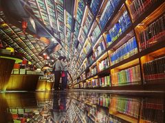 -钟书阁(珍园店)