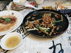 -粤轩楼广式特色餐厅(青岛路店)