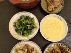 -天鹅到家·保姆月嫂育儿嫂(天河店)