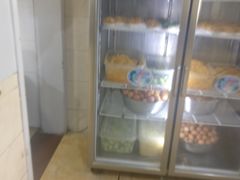 面包甜点陈列柜-洪师傅牛肉面(文昌南路店)