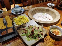 -滇香肴·云南菜蒸汽石锅鱼(云南北路店)