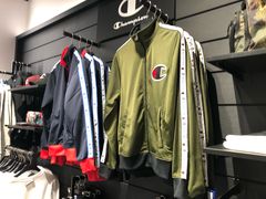 -武吉免登购物中心