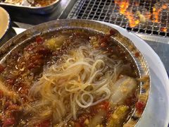 -马路牙子烧烤音乐酒馆(望京店)