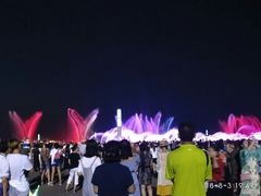 -东港音乐喷泉广场