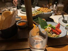 -三亚艾迪逊酒店·海滩烧烤 BARBACOA·现场乐队·浪漫晚餐·烧烤海鲜