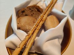 -Erman岩烧牛排(虹桥南丰城店)