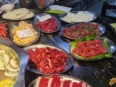-牛一煲美食(江高店)