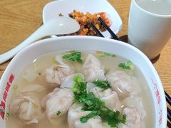 -南城香·饭香串香馄饨香(青年路店)
