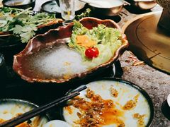 -湊湊火锅·茶憩(新中关购物中心店)
