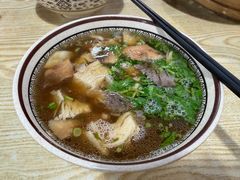-清真·白家牛肉罩火烧老店(育才街店)
