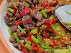 -山里人湘菜·山茶油炒土鸡(嘉邻中心店)