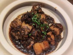 梅干菜红烧肉-粗茶淡饭·隐庐私厨(东亭店)