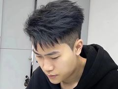 -鸿通城购物中心