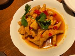脱骨凤爪-乔街深夜食堂·小龙虾·高压锅生蚝(杭州总店)