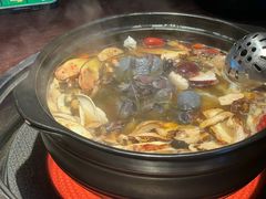 -芸鲜季·云南野生菌餐厅· 云南风物味研社(闵行店)