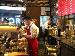 -星巴克臻选(深圳皇庭广场分店)