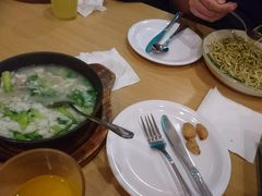 -萨莉亚意式餐厅(东川路店)