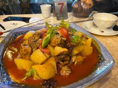 特色的大盘鸡-维吾尔餐厅(宜山路店)