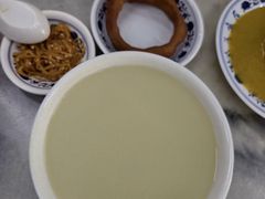-海碗居老北京炸酱面(增光路店)
