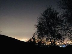 -鬼笑石后山停车场