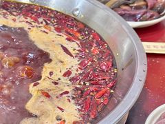 -储奇门鳝鱼火锅(总店)