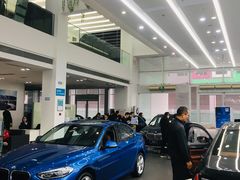 -上海宝宁宝马4S店