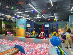 -万达宝贝王(乌鲁木齐德汇店)