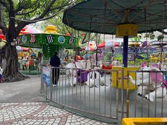 -顺德大良半月城游乐场