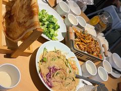 -关东小磨东北菜(上海长风大悦城店)