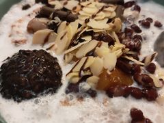 招牌白雪豆花-觅豆豆花甜品(望平街店)