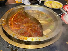 -沸炉重庆老火锅(军事博物馆店)