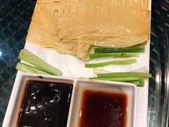 -老街坊美食汇(玉兰大街店)