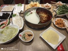 -彤德莱火锅(果园路店)