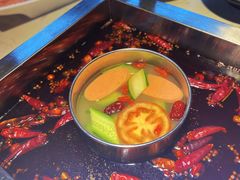 -二荆条·蜀鲜汇城市森林火锅