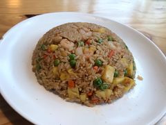 菠萝海鲜炒饭-越美小馆·越南料理(曲江店)