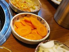 -豚豚猪村烤肉·韩国烤肉(总店)