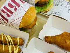 -牛纽塔·牛人堡(群众路店)