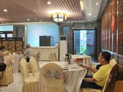 -鹿鸣酒家(越秀店)