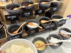 -上海虹桥中心爱琴海亚朵S酒店
