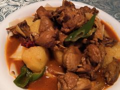 新疆大盘鸡-巴扎美食·新疆菜·西域歌舞表演餐厅(新疆大厦店)