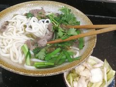 -李记贵州特色羊肉粉(炫地购物中心店)