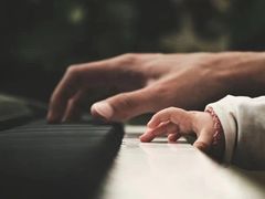 -朗韵钢琴学校(中环金界店)