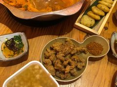 -鸿通城购物中心