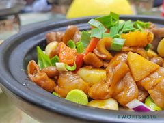 特色大肠-山林深处大别山农家菜(仙都路店)