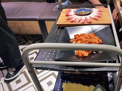 -三国惹火烤肉·中日韩烤肉集合店(百草路店)