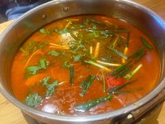 -黔诚多彩火锅(甲秀楼店)