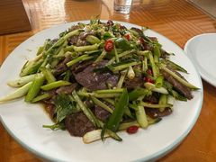 -凤百年大骨鸡饭庄