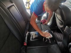 -壹捷汽车服务徐汇店(上海旗舰店·徐汇店)