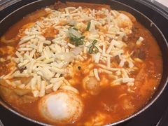 -三清洞摩西韩式年糕火锅(威高广场店)